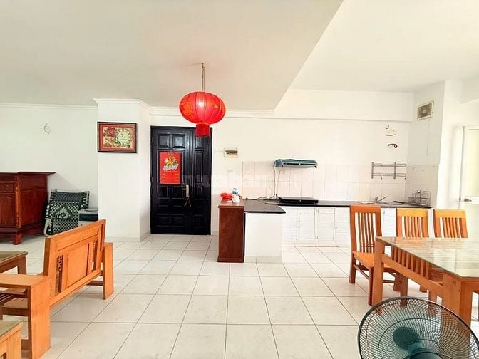 bán căn hộ CT13 nằm mặt đường Võ Chí Công, phường Tây Hồ
