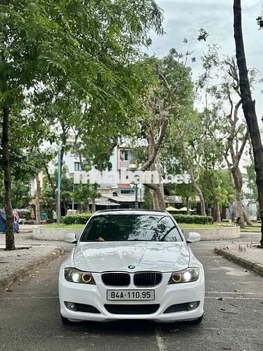 BMW 3 Series 2010 320i - chính chủ uỷ quyền