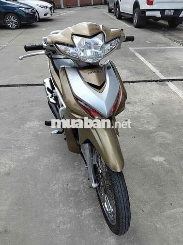 Xe honda đời mới có Fi.còn mới toanh như xe mới