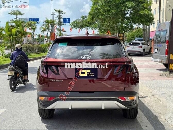 Hyundai Tucson 2.0 AT Đặc biệt 2022