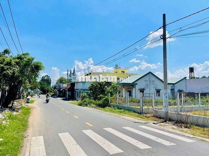 BÁN LỖ GẤP LÔ ĐẤT (6x30) GIÁ 570TR CÒN TL NGAY MT LIÊU BÌNH HƯƠNG