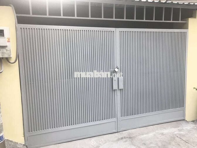 Cần cho thuê nhà cấp 4  P THT Q12  DT 4,2*27 hẻm xe hơi