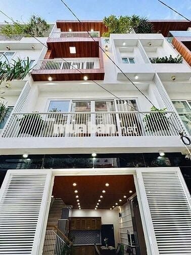 MTNB 96b Trần Hưng Đạo (5x20m) 4 Tấm (5PN 6WC) sân thượng