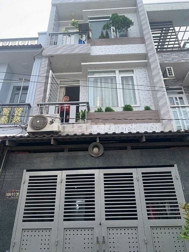 Cần bán căn nhà chính chủ đẹp thoáng