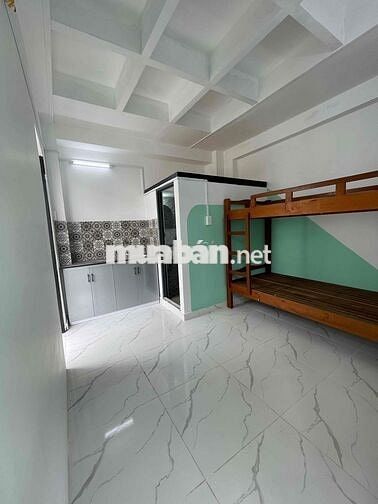 CĂN HỘ GIƯỜNG TẦNG - NGAY GẦN HÀNG XANH, HUTECH, GIAO THÔNG VẬN TẢI