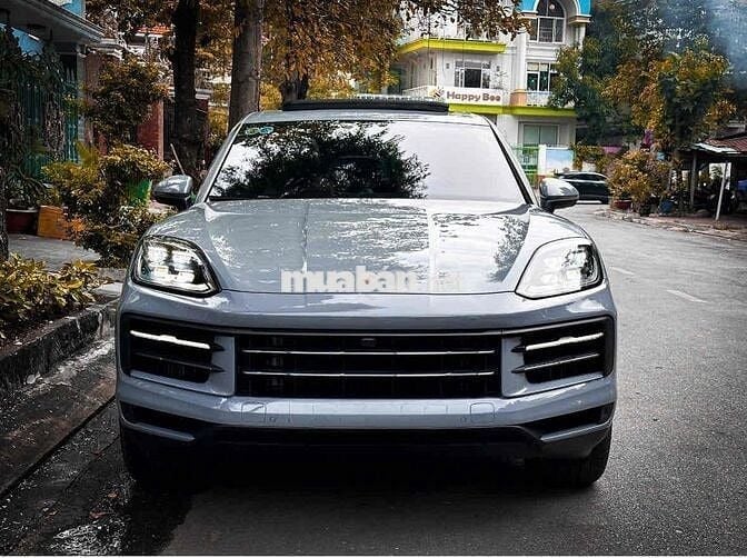Porsche Cayenne 2023 siêu lướt - 3000 km