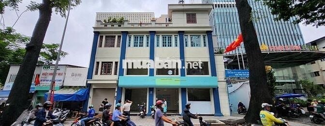 🌟 NHÀ ĐẸP GIỮA LÒNG QUẬN 1 – MẠC ĐĨNH CHI – VỊ TRÍ VÀNG KHÓ TÌM! 🌟