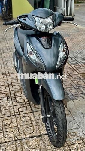 Honda Vision PBTT Bánh Cao Zin lướt ( Bstp 9c )