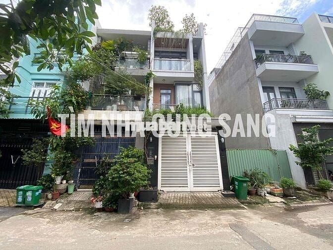 NHÀ HẺM TO NỘI THẤT CAO CẤP NHƯ HÌNH PHƯỜNG LINH ĐÔNG , THỦ ĐỨC