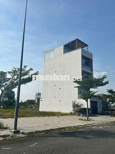 Bình Chánh đất thổ cư 100% diện tích 90m2