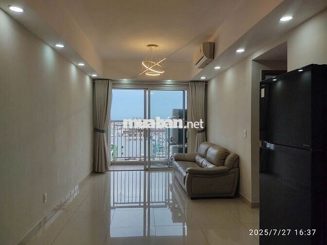 Chính chủ cho thuê căn hộ cao cấp Lucky Palace của Novaland