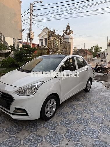 Cần bán i10 2020