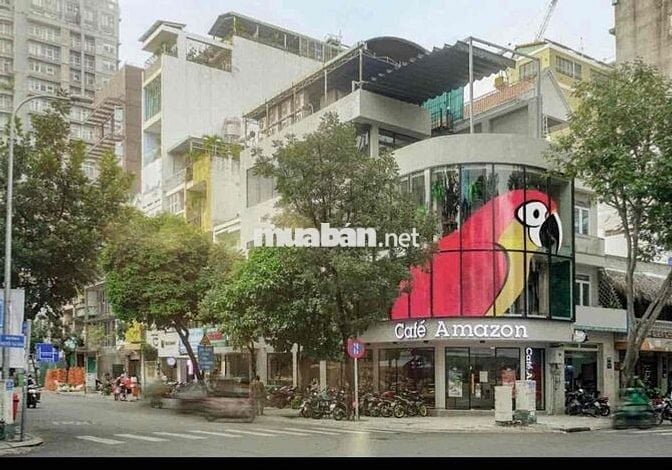 2 mặt tiền   Nguyễn Thái Bình- Ký Con Quận 1