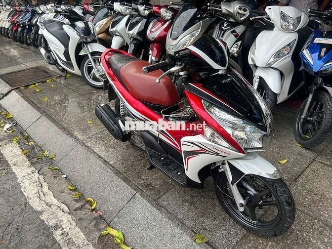Honda air blade FI 2012 mới 90% Bstp chính chủ