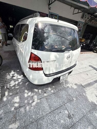 Nissan Grand livina 2011 1.8 AT - 100000 km