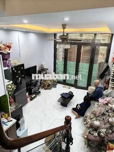 🏡 Bán nhà Trương Định – 55m², 5 tầng, chỉ 8.5 tỷ