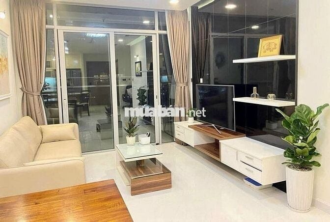 Chính Chủ Bán CH Tản Đà, Q.5, DT 80m2, 2PN 2WC Gía 1tỷ890 có sổ riêng