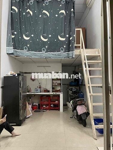 Mình cần tìm 2 bạn ở ghép khu vực Q7 ạ