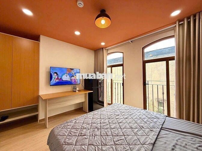 THUÊ CĂN HỘ - NEW - CỬA SỔ LỚN - TONE MÀU ẤM - TIVI - BÙI ĐÌNH TÚY