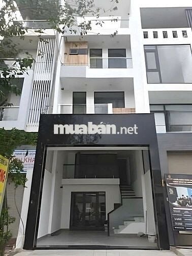 CỰC PHẨM NHÀ ĐẸP MT 44E Hoàng Hoa Thám, Tân Bình - DTSD 300m2 - 3 tầng