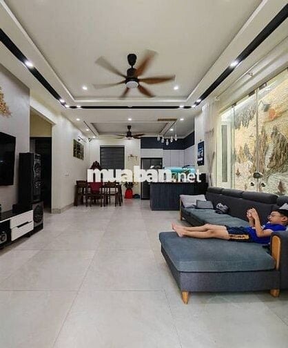 NHÀ ĐẸP THOÁNG 3 MẶT DÂN XÂY 102m*4T  NGÕ NÔNG RỘNG  CÁCH OTO 30M