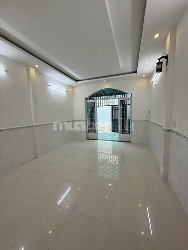 Cho THUÊ NHÀ ĐƯỜNG DƯƠNG ĐỨC HIỀN : 4 x 13 M đúc 1 LẦU CĂN Góc 
