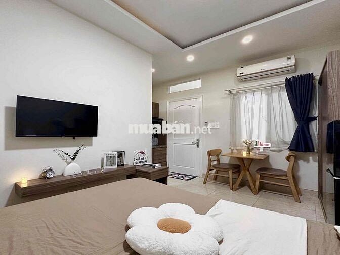 Căn hộ full nội thất cao cấp (máy hút mùi) ngay ngã tư Phú Nhuận