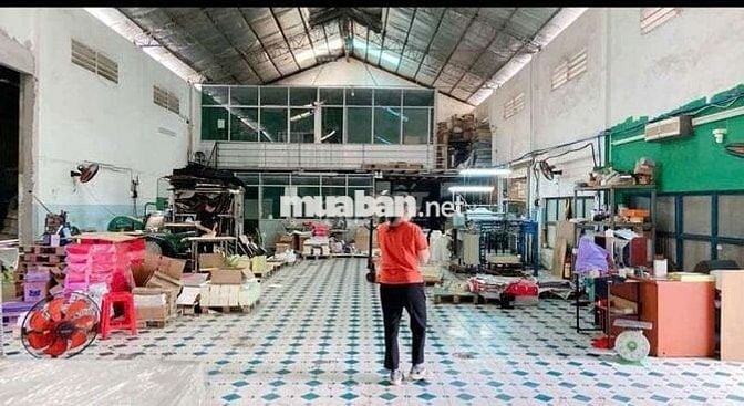 CHO  THUÊ  KHO   XƯỞNG (250m2) ĐƯỜNG LŨY BÁN BÍCH. QUẬN   TÂN  PHÚ