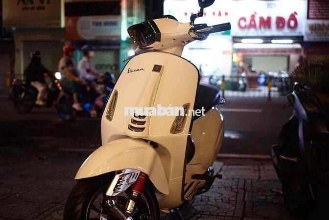 Cần bán Vespa Prima up full Sprint Iget