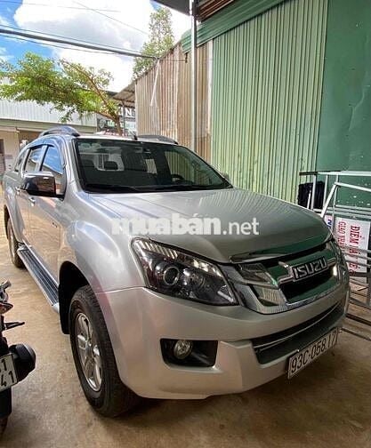 Isuzu Dmax 2015 LS 2.5 4x2 MT