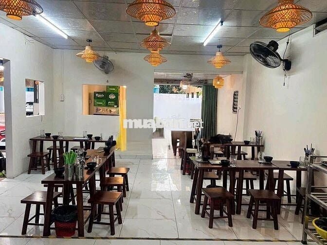 CHo thuê mbkd mặt tiền đường 13x15m thông suốt có sân vườn