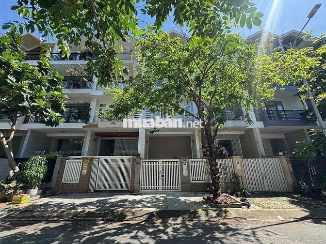 Chính chủ cho thuê nhà phố KDC Him Lam ở & Kinh doanh văn phòng rất ok