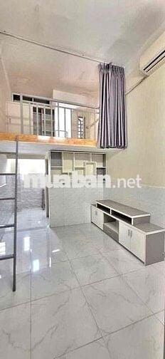 Duplex gác cao 1m8 cách VHU 1,5km 35m2 ở 3 bạn thang máy bảo vệ GIÁ 4🍠