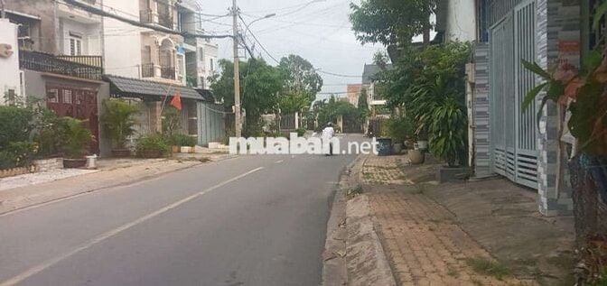 🔥 MẶT TIỀN NHỰA LỚN NGANG RỘNG 7m Ở THOẢI MÁI GIÁ TỐT KHU VỰC HÓC MÔN