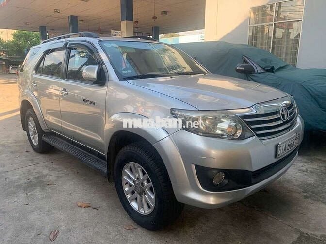 Bán fortuner 2013 số tự động, 1 chủ mua từ mới