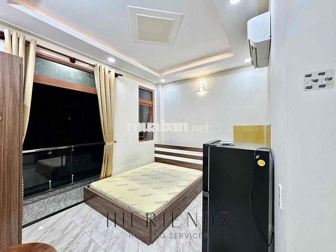 CĂN HỘ BAN CÔNG SIÊU THOÁNG FULL NỘI THẤT CỰC SẠCH SẼ KẾ LẠC LONG QUÂN