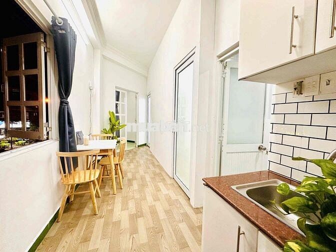 CHO THUÊ CHDV / 2 PHÒNG NGỦ TÁCH BẾP RIÊNG BIỆT - TOÀ NHÀ MẶT TIỀN