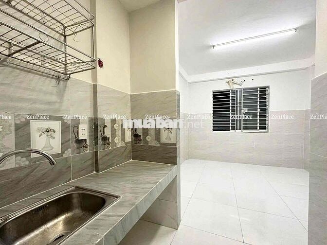 PHÒNG TRỌ SẠCH SẼ CÓ CỬA SỔ TRỜI SẴN MÁY LẠNH GẦN ĐẠI HỌC VĂN HIẾN
