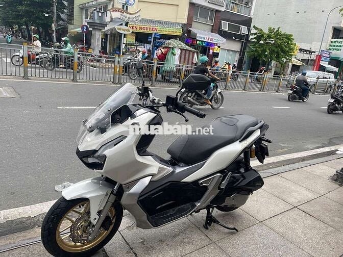 Honda hdv150 ABS cuối 2021 mới 99% Bstp chính chủ