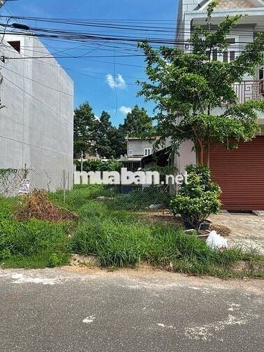 Bán đất thổ cư 85m2 giá rẻ chỉ 3 tỷ xxx mặt tiền nhựa Nguyễn Văn Linh