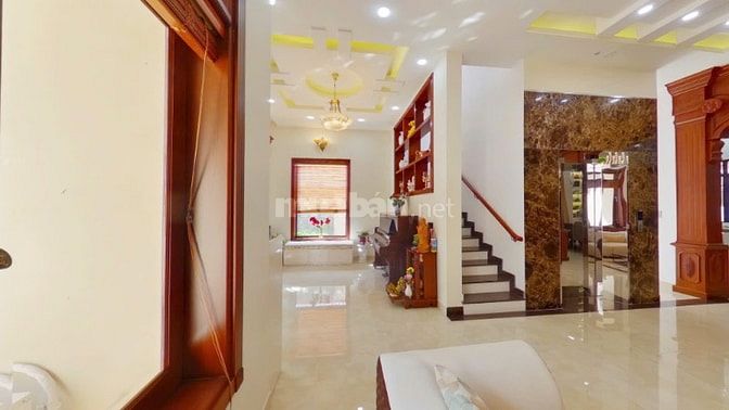 BÁN CĂN NHÀ BT KDC HIM LAM P TÂN HƯNG DT:10X20M GIÁ BÁN 55 TỶ CÓ TM