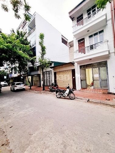 Dịch Vụ Hàng Bè Mậu Lương,XaLa,60m,3 tầng kinh doanh hơn 13.5 triệu