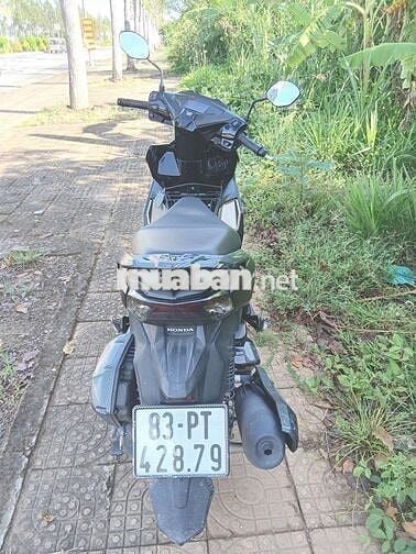 xe nguyên xi kẹt tiên nen bán xây trơ măt băng mon