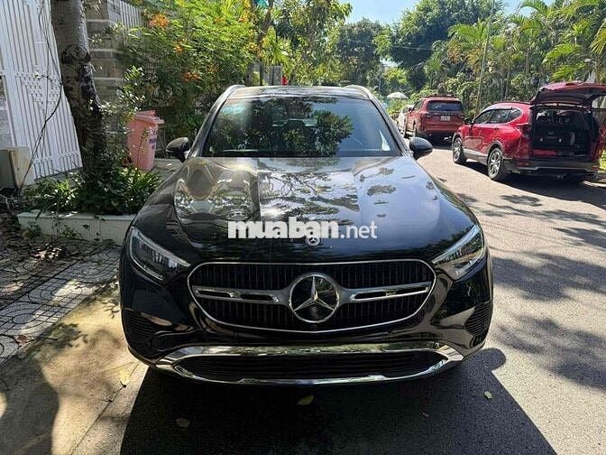 Mercedes Benz GLC200_4Matic Class 2023 - Bank 90%