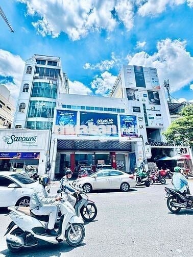 Cho Thuê nhà Q10, Đường Tô Hiến Thành 14x70m 2 lầu giá 480Tr