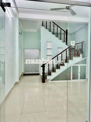 NHÀ NGUỶEN CĂN 1T1L HXH ĐS 4 LINH TÂY GẦN CHỢ THỦ ĐỨC