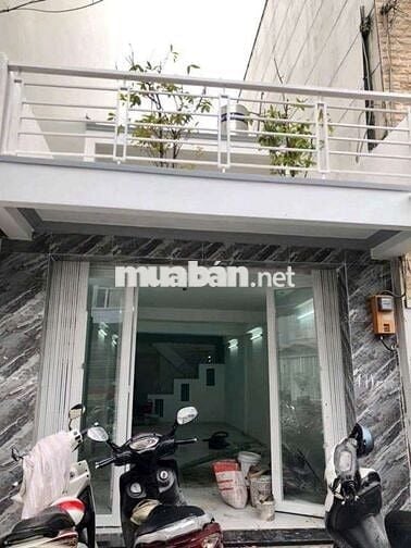 Cho thuê nhà mặt tiền đường Tân Kiểng, quận 7