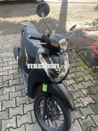 Xe gia đình ít đi cần bán . *** (thành)