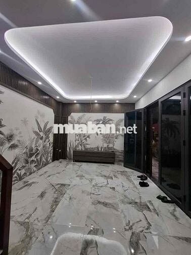 Cực hot!Bán nhà Thượng Thanh, Diện tích: 32m² x 6 tầng,hơn 6 tỷ.