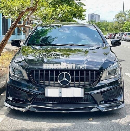 Mercedes CLA45 Model 2015